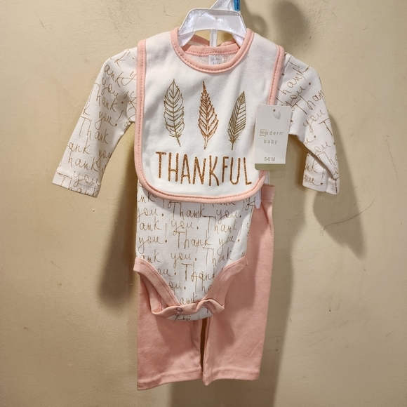 Bundle of 2 baby's full set size 3-6M NWT - Picture 2 of 11